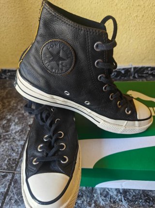 Converse Chuck Taylor Talla 39 Piel Negra