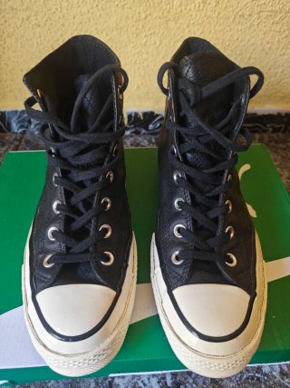 Converse Chuck Taylor Talla 39 Piel Negra