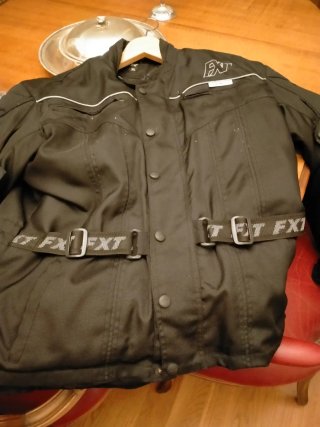 Chaqueta de moto IXT Talla XL Negra