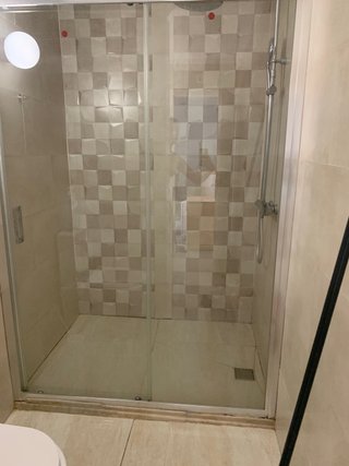 mampara de ducha como nueva