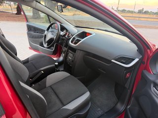Peugeot 207 2008