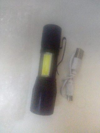Mini linterna táctica 3 modos luz