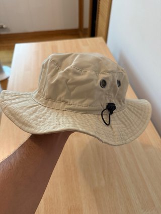 Gorro bucket beige