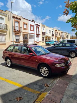Audi A4 avant 1.6