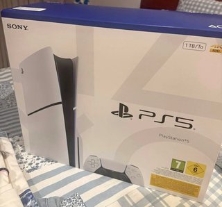 PlayStation 5 Sony 1TB