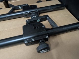 Soporte Altavoz Manivela K&M 21338