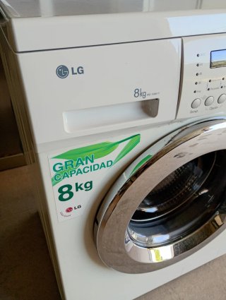 Lavadora LG 8kg 1200rpm.