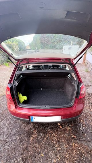 Volkswagen Golf 2004