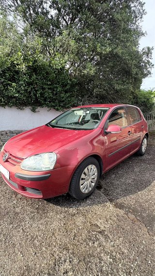 Volkswagen Golf 2004