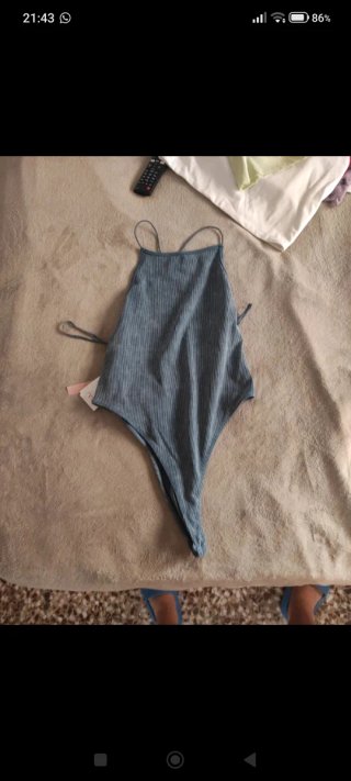 Body Stradivarius azul denim talla única