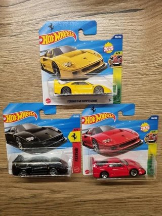 3 Hot Wheels Ferrari F40 Nuevos Precintados