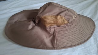 Sombrero ala ancha beige/marrón