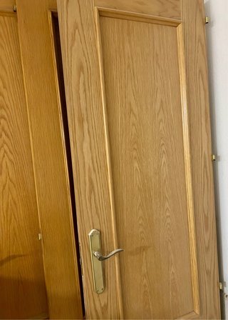 Puerta maciza de interior madera