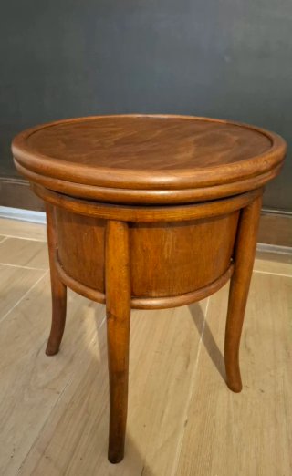 Mueble auxiliar madera restaurado