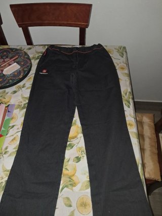 Pantalón uniforme Salesianos T12