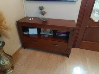 Mesa comedor + 6 sillas y aparador y mueble TV