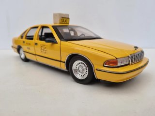 Chevrolet Caprice Taxi NYC UT Models 1:18