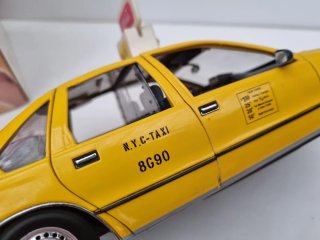 Chevrolet Caprice Taxi NYC UT Models 1:18