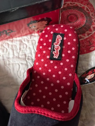 Zapatillas Betty Boop T41 Nuevas