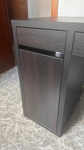 Escritorio MICKE negro-marrón Ikea