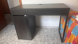 Escritorio MICKE negro-marrón Ikea