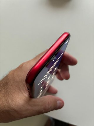 iPhone XR (PRODUCT)RED