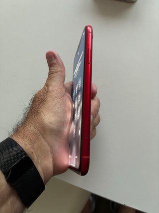 iPhone XR (PRODUCT)RED