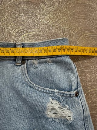 Pantaloncini jeans donna Pull&Bear strappati