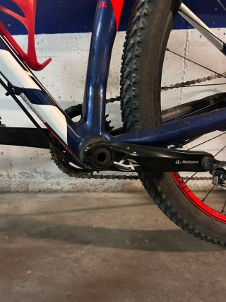 Bicicleta Scott Carbono
