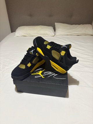 Nike Air Jordan 4 Yellow Thunder Talla 45