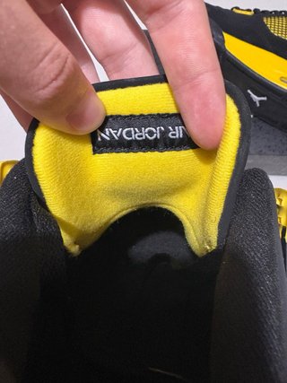 Nike Air Jordan 4 Yellow Thunder Talla 45