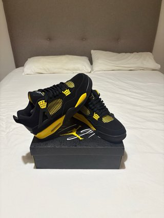 Nike Air Jordan 4 Yellow Thunder Talla 45