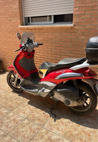 Piaggio Beverly 125