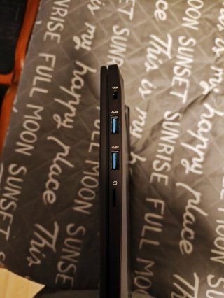 Portátil LG 16 AMD Ryzen 5