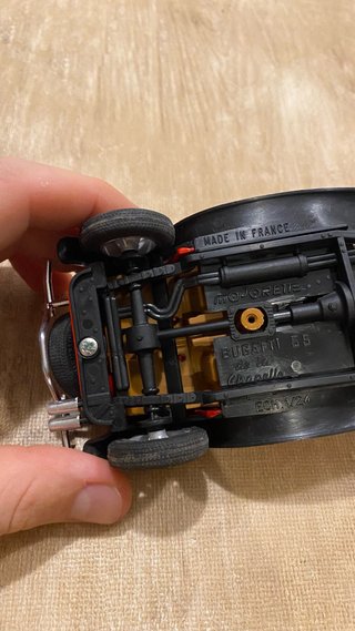 Bugatti 55 Majorette Rojo 1/24