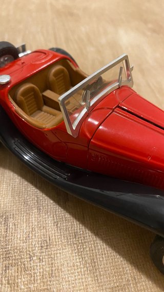 Bugatti 55 Majorette Rojo 1/24