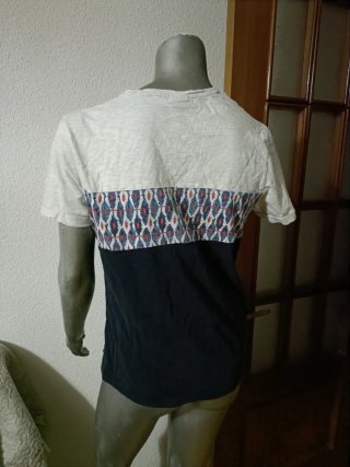 Camiseta manga corta estampada tricolor