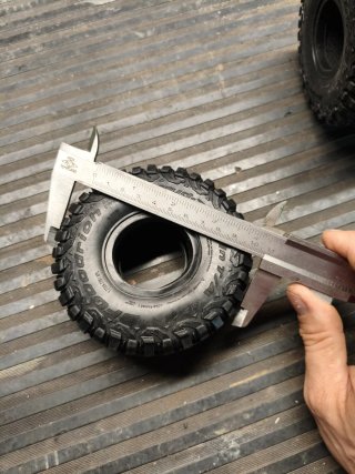 Neumáticos Crawler 1.9 BFG Mud-Terrain