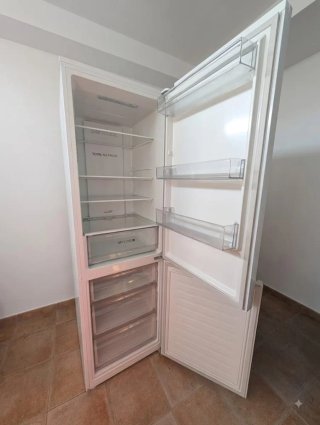Frigorífico Haier CFE635CWJ No Frost