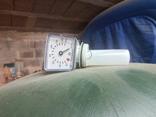 Depósito 1500 de fuel doble cuerpo y medidor