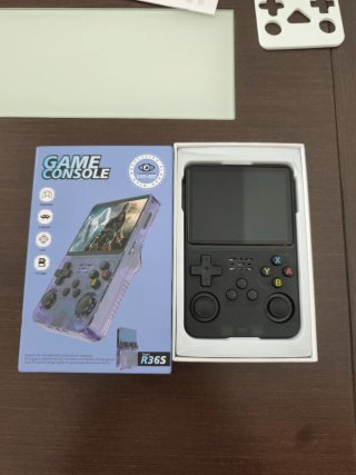 Consola de videojuegos R36S