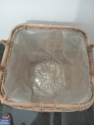 Cesta Mimbre Grande con Forro Plástico
