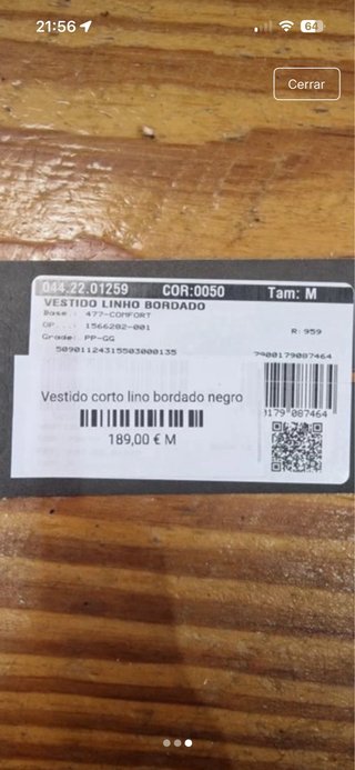 Vestido negro cut out