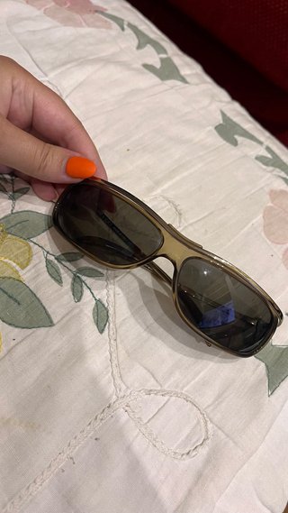 Gafas de sol Gucci doradas y marrones