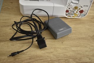 Máquina de coser Brother JX17FE