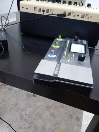 Pedalera Mooer GE200