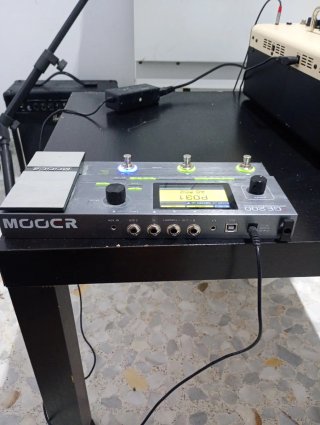 Pedalera Mooer GE200