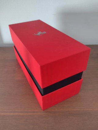 Estuche gafas Ray-Ban edición Ferrari