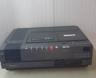 Sony Betamax C7E Video Cassette Recorder