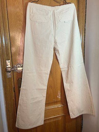 Pantalón beige